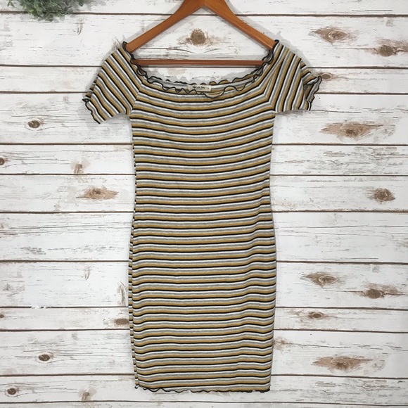 mikey and joey Dresses & Skirts - MIKEY & JOEY STRIPED DRESS SIZE SMALL